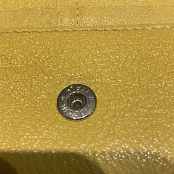 Authentic Burberry Wallet clutch - Picture 12 of 15